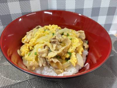 グループホーム×みなかぜ病院栄養科主催_「他人丼」料理教室開催！